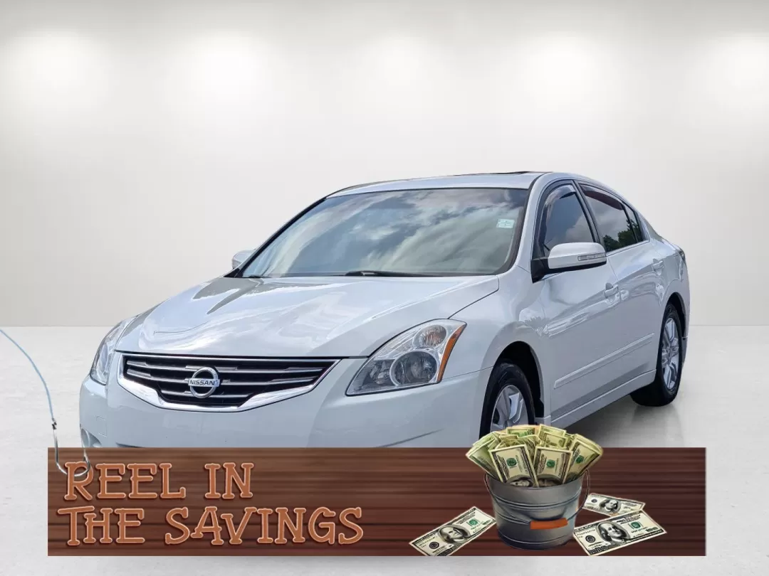 2012 /Blonde Nissan Altima 2.5 SL (1N4AL2APXCC) with an Other engine, located at 804 22nd Ave, Phenix City, AL, 36870, (334) 297-1860, 32.484749, -85.024475 - **Discover Comfort and Style with the 2012 Nissan Altima at Gils Auto!**<br /> <br /> Looking for a reliable vehicle that perfectly balances comfort, style, and practicality? The 2012 Nissan Altima is ideal for long commutes and weekend getaways alike! This sleek sedan combines a smooth ride with im - Photo#0
