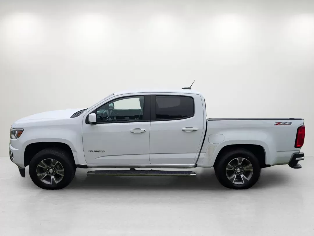 2017 /Jet Black Chevrolet Colorado 2WD Z71 (1GCGSDENXH1) with an Gas V6 3.6L/222 engine, 8-Speed Automatic transmission, located at 5115 14th Ave., Columbus, GA, 31904, (706) 323-0345, 32.511494, -84.971046 - 2017 Chevrolet Colorado 2WD Z71 - Photo#7