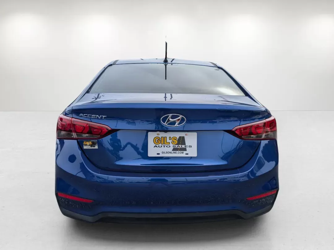2019 /Black Hyundai Accent SE (3KPC24A38KE) with an Regular Unleaded I-4 1.6 L/97 engine, 6-Speed Automatic w/OD transmission, located at 1430 Gateway Drive, Opelika, AL, 36801, (334) 239-0944, 32.637871, -85.409790 - 2019 Hyundai Accent SE - Photo#5