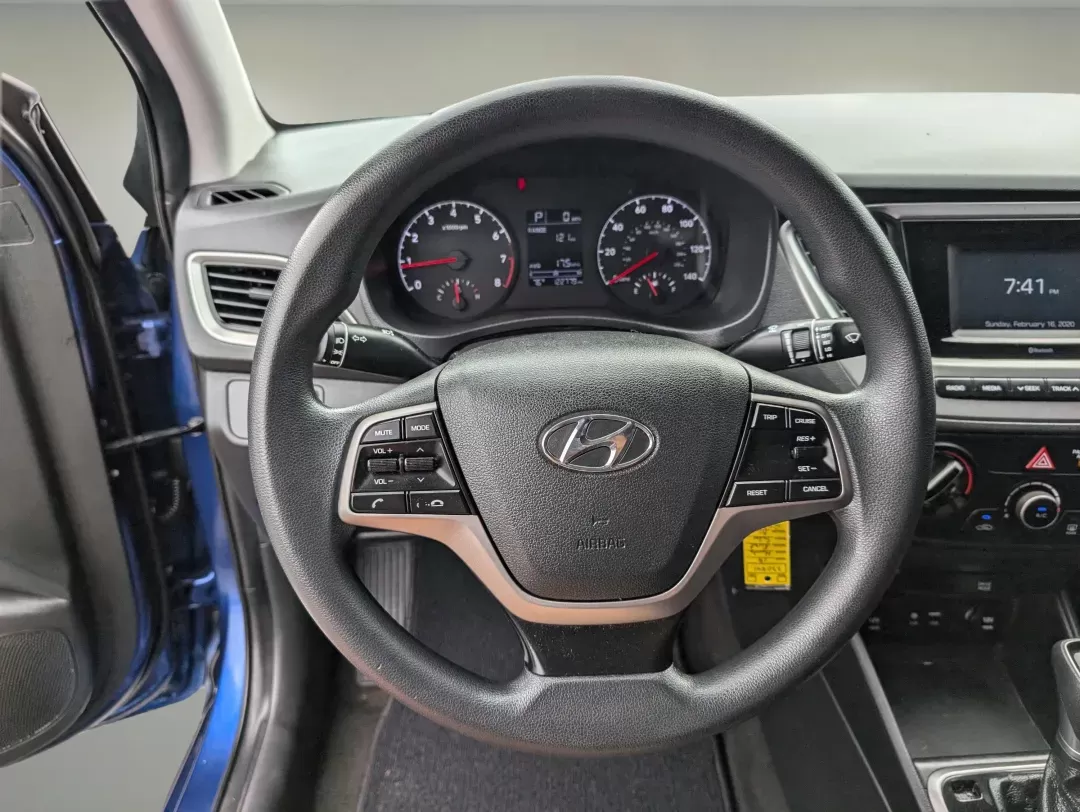 2019 /Black Hyundai Accent SE (3KPC24A38KE) with an Regular Unleaded I-4 1.6 L/97 engine, 6-Speed Automatic w/OD transmission, located at 1430 Gateway Drive, Opelika, AL, 36801, (334) 239-0944, 32.637871, -85.409790 - 2019 Hyundai Accent SE - Photo#15