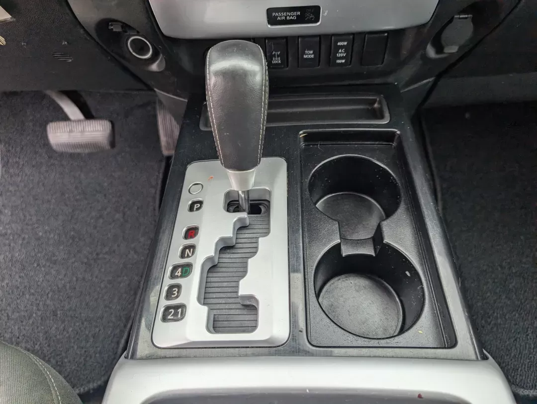 2015 /Charcoal II Nissan Titan PRO-4X (1N6BA0EC8FN) with an Regular Unleaded V-8 5.6 L/339 engine, 5-Speed Automatic w/OD transmission, located at 3959 U.S. 80 W, Phenix City, AL, 36870, (334) 297-4885, 32.469296, -85.135185 - 2015 Nissan Titan PRO-4X - Photo#14