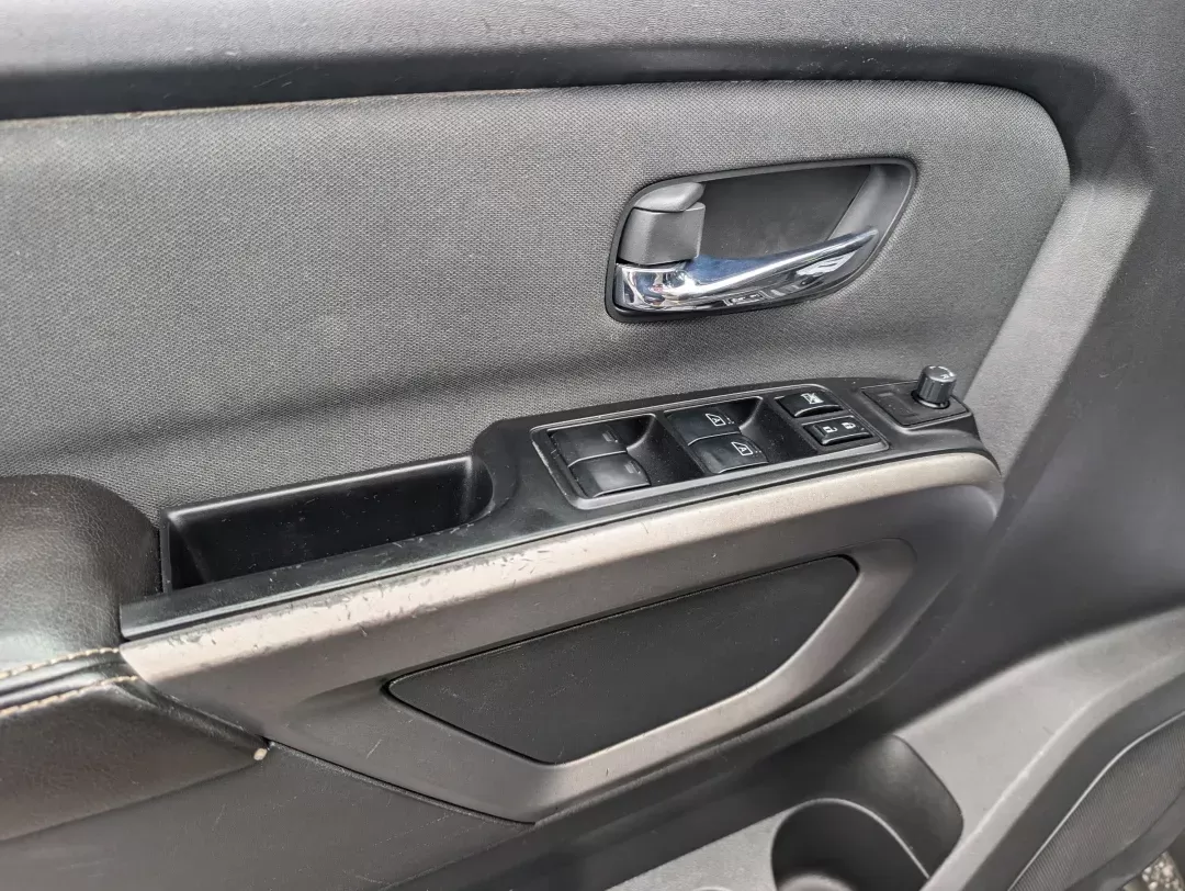 2015 /Charcoal II Nissan Titan PRO-4X (1N6BA0EC8FN) with an Other engine, located at 804 22nd Ave, Phenix City, AL, 36870, (334) 297-1860, 32.484749, -85.024475 - **Unleash Adventure with the 2015 Nissan Titan PRO-4X in Opelika, AL!**<br /> <br /> Are you searching for a powerful pickup truck that balances rugged capability with everyday comfort? Look no further! The 2015 Nissan Titan PRO-4X is the perfect vehicle for both weekend warriors and daily commuters - Photo#8