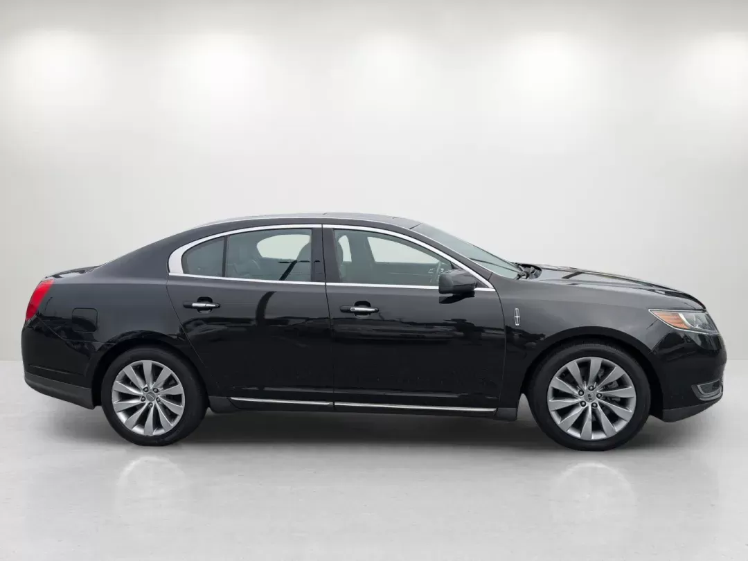 2014 Lincoln MKS (1LNHL9DK9EG) with an Regular Unleaded V-6 3.7 L/227 engine, 6-Speed Automatic w/OD transmission, located at 521 Old Farm Lane Rd, Prattville, AL, 36066, (334) 325-1505, 32.482460, -86.416367 - 2014 Lincoln MKS - Photo#3