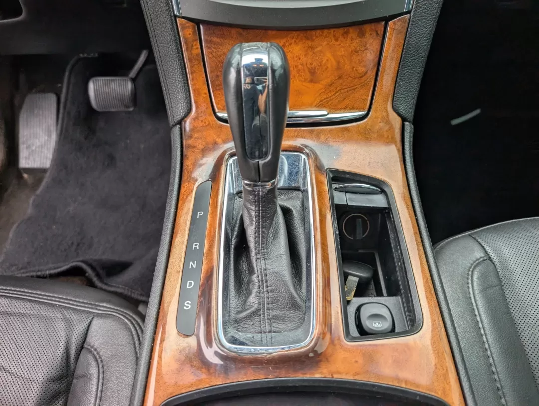 2014 Lincoln MKS (1LNHL9DK9EG) with an Other engine, located at 3959 U.S. 80 W, Phenix City, AL, 36870, (334) 297-4885, 32.469296, -85.135185 - 2014 Lincoln MKS - Photo#14