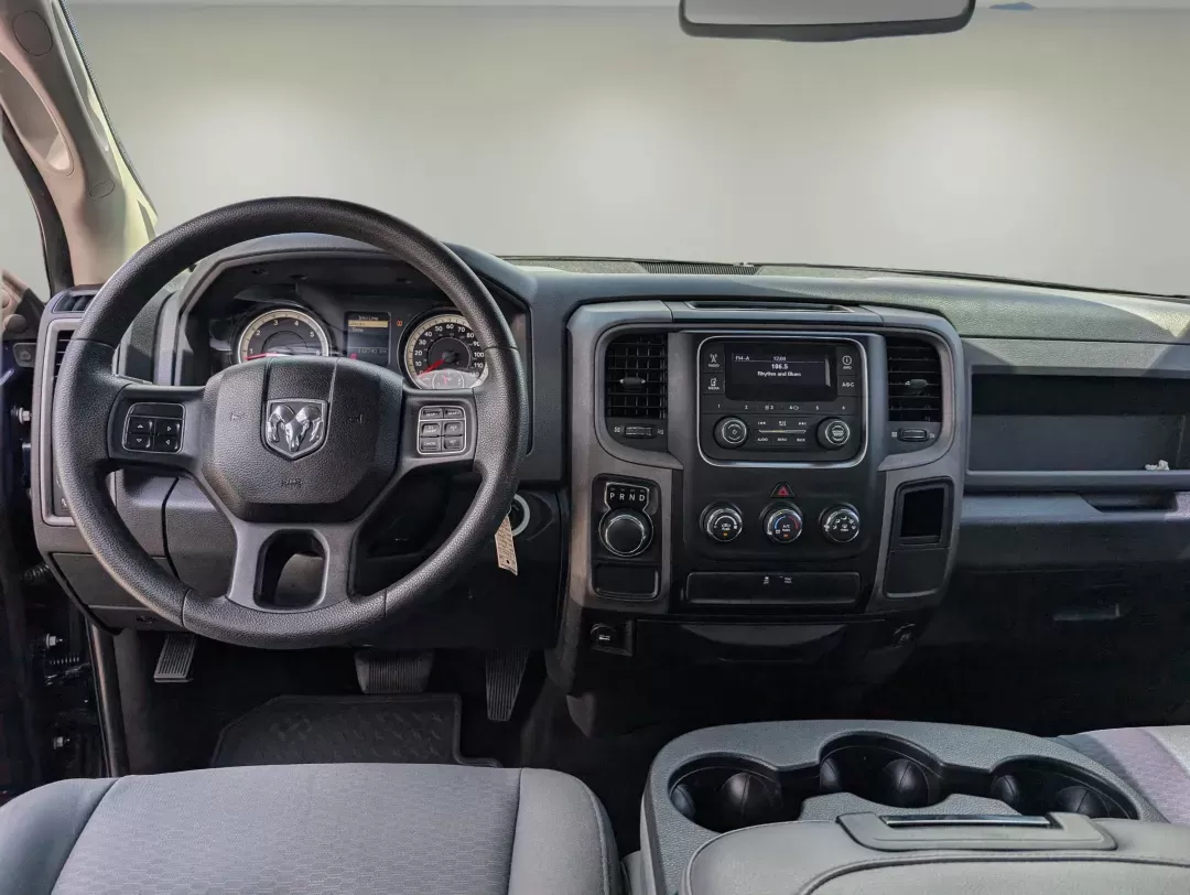 2016 /Diesel Gray/Black Ram 1500 Express (3C6RR6KT1GG) with an Regular Unleaded V-8 5.7 L/345 engine, 8-Speed Automatic w/OD transmission, located at 3959 U.S. 80 W, Phenix City, AL, 36870, (334) 297-4885, 32.469296, -85.135185 - 2016 Ram 1500 Express - Photo#12