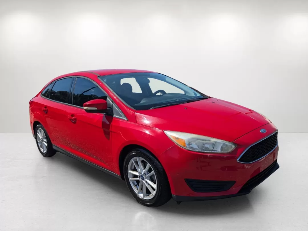 2016 Ford Focus SE (1FADP3F28GL) with an Other engine, located at 804 22nd Ave, Phenix City, AL, 36870, (334) 297-1860, 32.484749, -85.024475 - **Get Ready for Your Next Adventure with the 2016 Ford Focus SE at Gils Auto!**<br /> <br /> Are you searching for a reliable sedan that fits seamlessly into your busy lifestyle? Look no further than the 2016 Ford Focus SE, now available at Gils Auto in Opelika, AL! Perfect for daily commutes, weeke - Photo#2