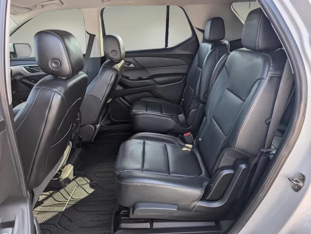2019 /Jet Black Chevrolet Traverse RS (1GNERJKX0KJ) with an Turbocharged I4 2.0L/122 engine, 9-Speed Automatic transmission, located at 3959 U.S. 80 W, Phenix City, AL, 36870, (334) 297-4885, 32.469296, -85.135185 - 2019 Chevrolet Traverse RS - Photo#10