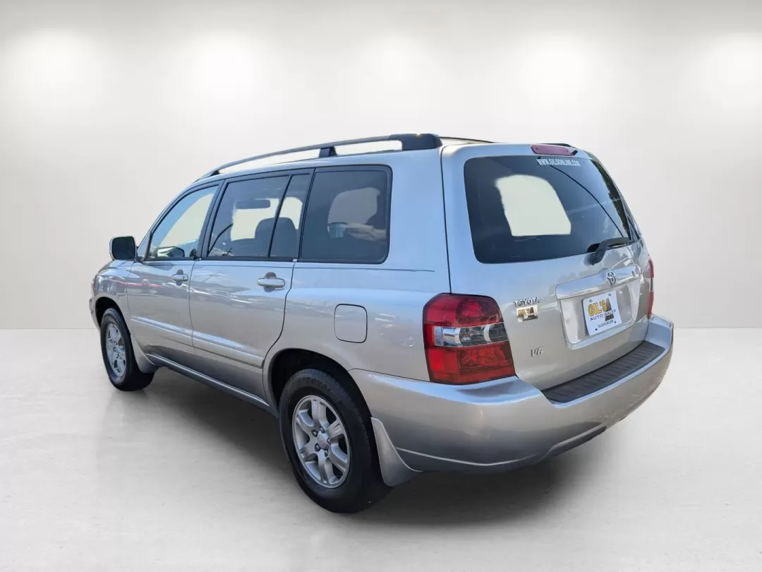 2004 Toyota Highlander (JTEGP21A740) with an Other engine, located at 804 22nd Ave, Phenix City, AL, 36870, (334) 297-1860, 32.484749, -85.024475 - **Unleash Your Adventure with a 2004 Toyota Highlander at Gils Auto - Prattville!**<br /> <br /> Are you ready to elevate your weekend getaways or enhance your daily commute? Look no further than this impressive 2004 Toyota Highlander, perfect for growing families or budget-conscious buyers looking - Photo#6