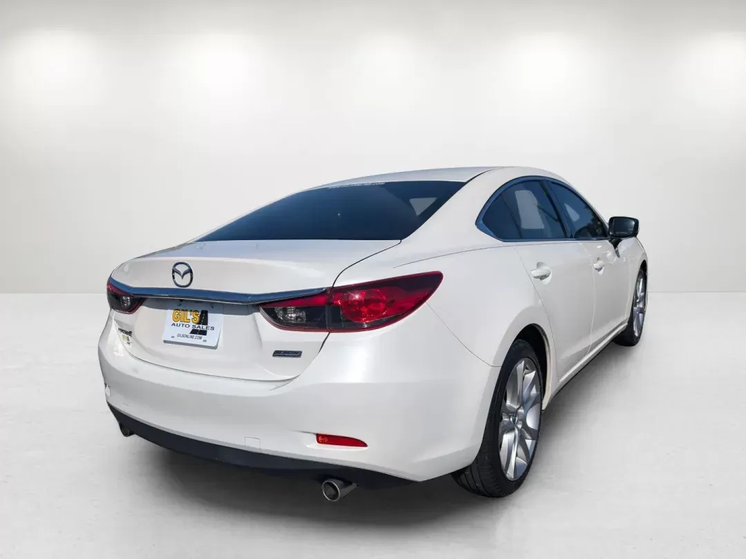 2017 /Black Mazda Mazda6 Touring (JM1GL1V50H1) with an Regular Unleaded I-4 2.5 L/152 engine, 6-Speed Automatic w/OD transmission, located at 3959 U.S. 80 W, Phenix City, AL, 36870, (334) 297-4885, 32.469296, -85.135185 - 2017 Mazda Mazda6 Touring - Photo#4