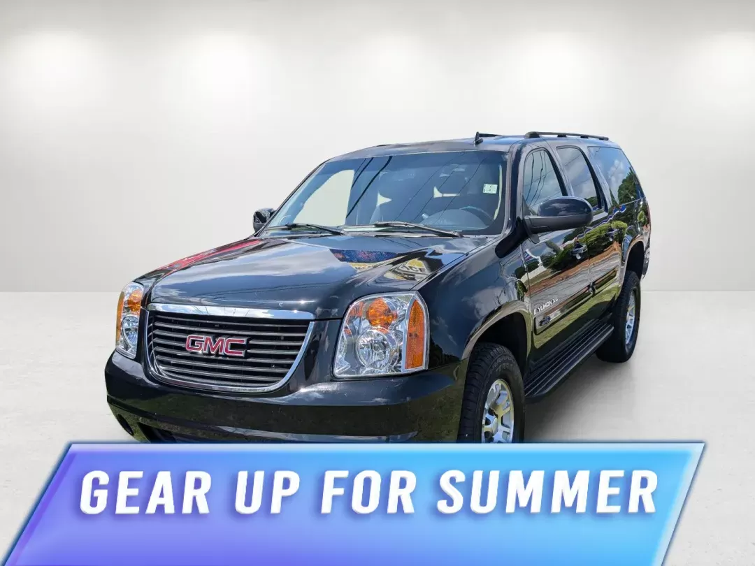 2007 /Ebony GMC Yukon XL SLE (1GKFC16J87R) with an Gas V8 5.3L/323 engine, 4-Speed Automatic w/OD transmission, located at 3959 U.S. 80 W, Phenix City, AL, 36870, (334) 297-4885, 32.469296, -85.135185 - 2007 GMC Yukon XL SLE - Photo#0