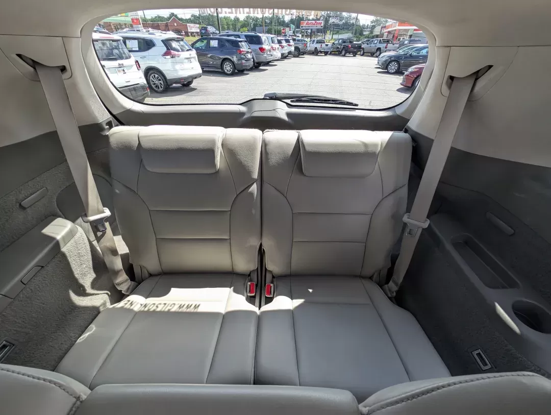 2009 Acura MDX Tech/Entertainment Pkg (2HNYD28429H) with an Gas V6 3.7L/ engine, 5-Speed Automatic w/OD transmission, located at 3959 U.S. 80 W, Phenix City, AL, 36870, (334) 297-4885, 32.469296, -85.135185 - 2009 Acura MDX Tech/Entertainment Pkg - Photo#11
