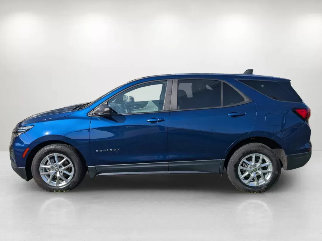 2022 /Medium Ash Gray Chevrolet Equinox LS (3GNAXHEV5NS) with an Turbocharged Gas I4 1.5L/92 engine, 6-Speed Automatic transmission, located at 3959 U.S. 80 W, Phenix City, AL, 36870, (334) 297-4885, 32.469296, -85.135185 - 2022 Chevrolet Equinox LS - Photo#7