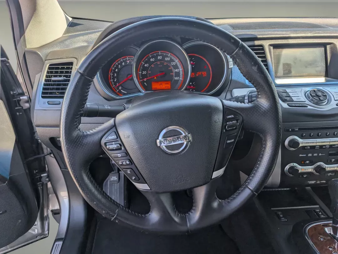2010 /Black Nissan Murano LE (JN8AZ1MU9AW) with an Gas V6 3.5L/ engine, 1-Speed Continuously Variable Automatic (CVT) transmission, located at 3959 U.S. 80 W, Phenix City, AL, 36870, (334) 297-4885, 32.469296, -85.135185 - 2010 Nissan Murano LE - Photo#16