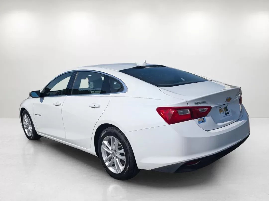 2016 /Dark Atmosphere/Medium Ash Gray Chevrolet Malibu LT (1G1ZE5ST7GF) with an Turbocharged Gas I4 1.5L/91 engine, 6-Speed Automatic transmission, located at 3959 U.S. 80 W, Phenix City, AL, 36870, (334) 297-4885, 32.469296, -85.135185 - 2016 Chevrolet Malibu LT - Photo#6