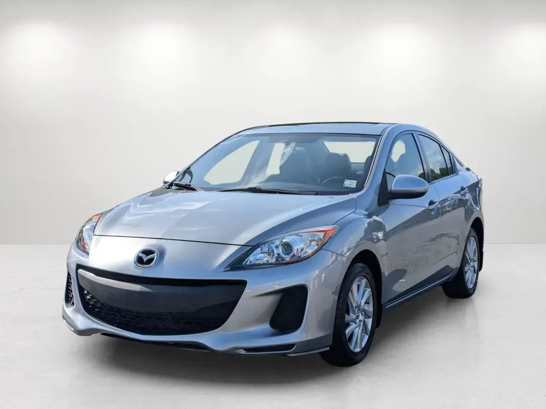 photo of 2013 Mazda Mazda3 i Grand Touring