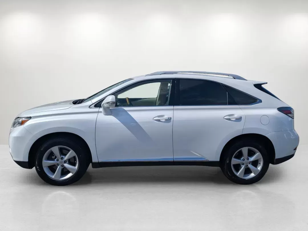 2010 Lexus RX 350 (2T2BK1BA6AC) with an Gas V6 3.5L/211 engine, 6-Speed Automatic w/OD Sequential-Shift transmission, located at 3959 U.S. 80 W, Phenix City, AL, 36870, (334) 297-4885, 32.469296, -85.135185 - 2010 Lexus RX 350 - Photo#8