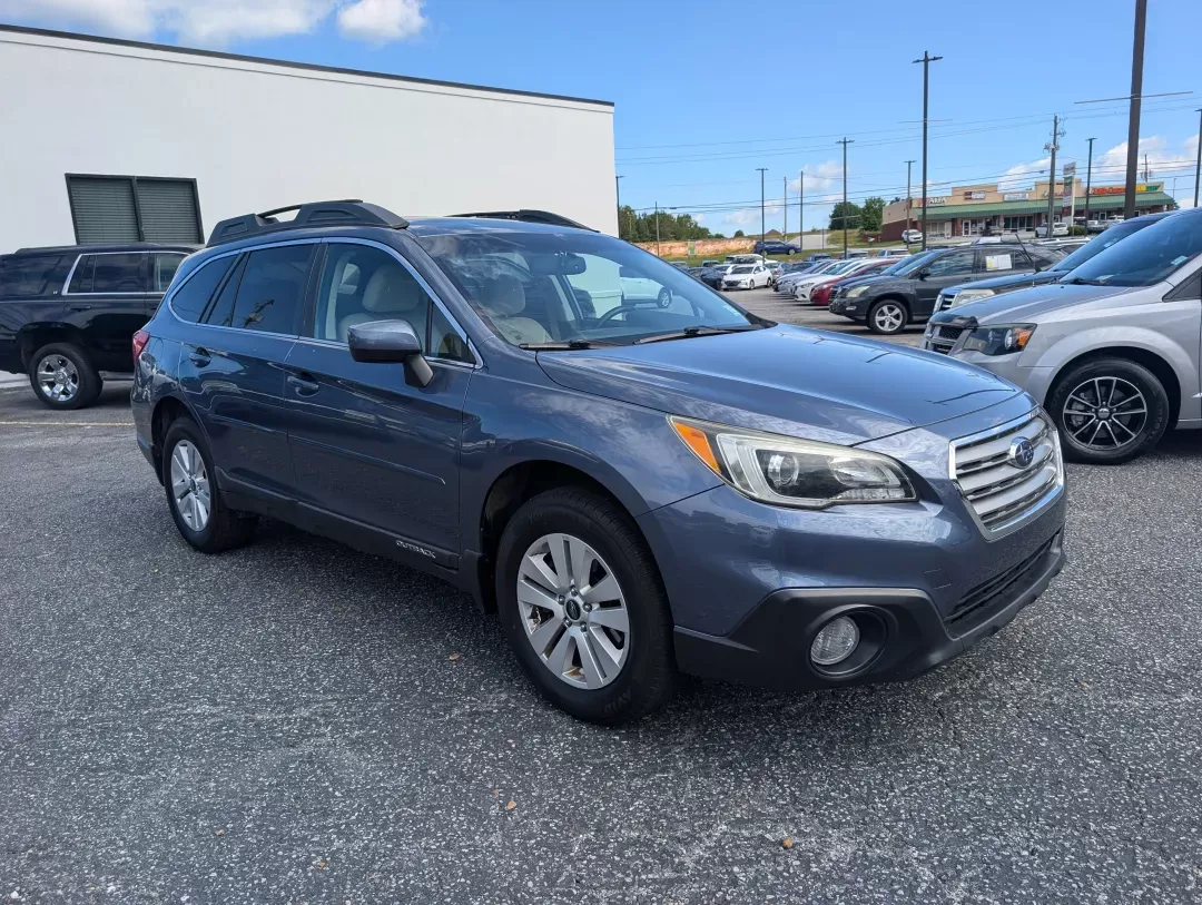 2015 /Warm Ivory Subaru Outback 2.5i Premium (4S4BSBDC1F3) with an Regular Unleaded H-4 2.5 L/152 engine, 6-Speed CVT w/OD transmission, located at 3959 U.S. 80 W, Phenix City, AL, 36870, (334) 297-4885, 32.469296, -85.135185 - 2015 Subaru Outback 2.5i Premium - Photo#2