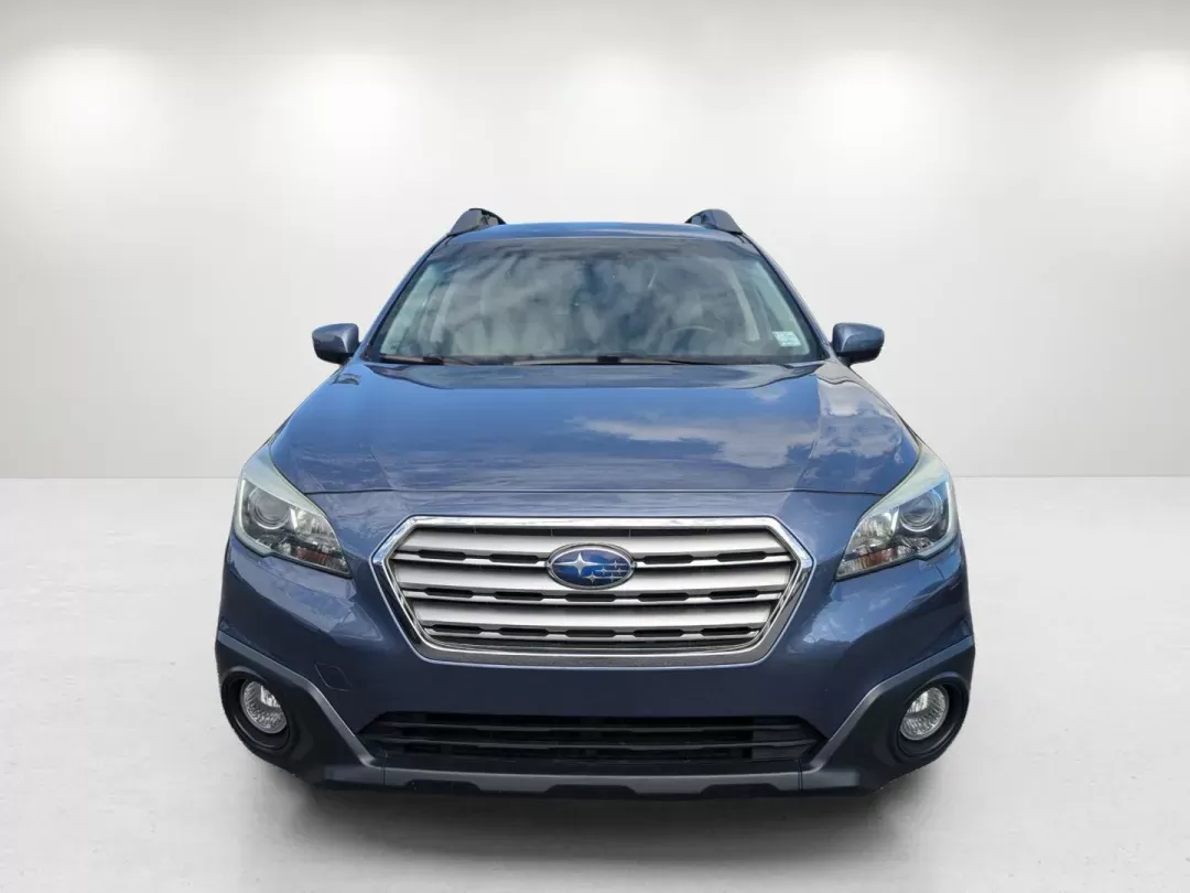 2015 /Warm Ivory Subaru Outback 2.5i Premium (4S4BSBDC1F3) with an Regular Unleaded H-4 2.5 L/152 engine, 6-Speed CVT w/OD transmission, located at 1430 Gateway Drive, Opelika, AL, 36801, (334) 239-0944, 32.637871, -85.409790 - 2015 Subaru Outback 2.5i Premium - Photo#1