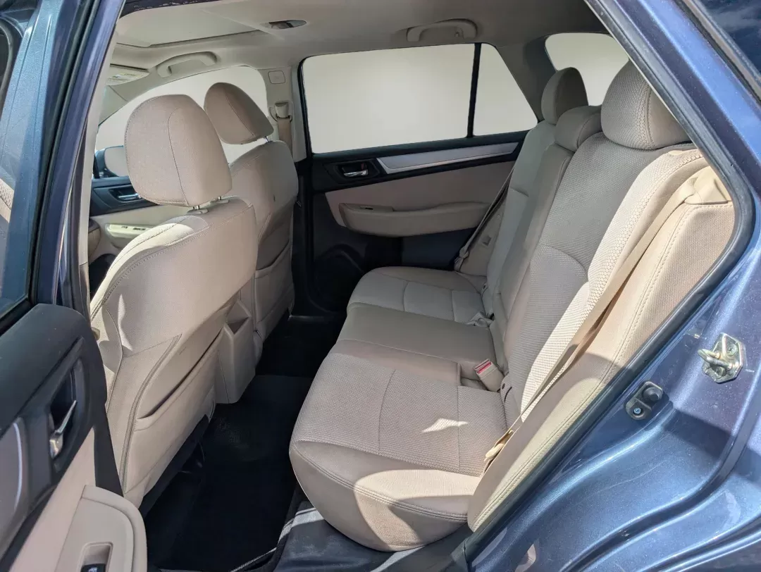 2015 /Warm Ivory Subaru Outback 2.5i Premium (4S4BSBDC1F3) with an Regular Unleaded H-4 2.5 L/152 engine, 6-Speed CVT w/OD transmission, located at 1430 Gateway Drive, Opelika, AL, 36801, (334) 239-0944, 32.637871, -85.409790 - 2015 Subaru Outback 2.5i Premium - Photo#10