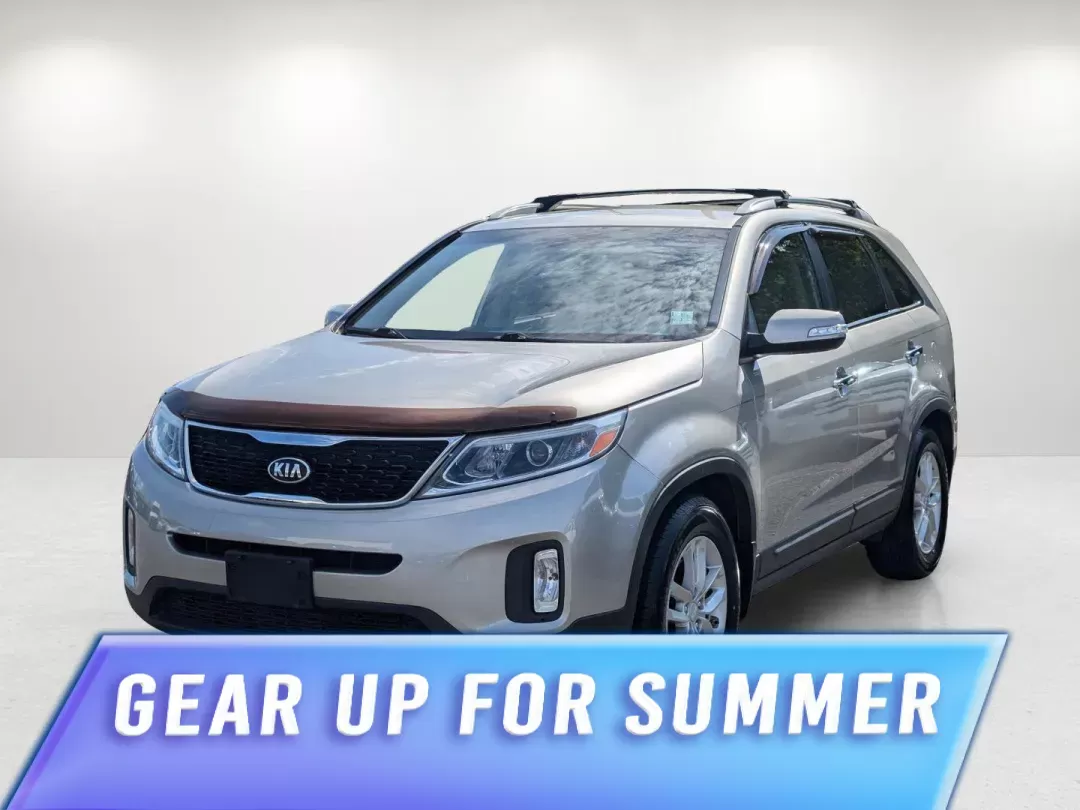 2014 /Beige Kia Sorento LX (5XYKT4A69EG) with an Regular Unleaded I-4 2.4 L/144 engine, 6-Speed Automatic w/OD transmission, located at 3959 U.S. 80 W, Phenix City, AL, 36870, (334) 297-4885, 32.469296, -85.135185 - 2014 Kia Sorento LX - Photo#0
