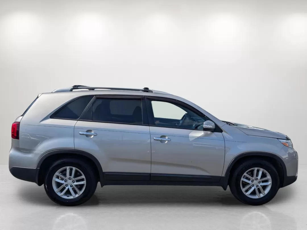 2014 /Beige Kia Sorento LX (5XYKT4A69EG) with an Other engine, located at 7000 Northlake Connector, Columbus, GA, 31904, (706) 987-8085, 32.524975, -84.978134 - ### Experience Versatility with the 2014 Kia Sorento LX Perfect for Your Family Adventures!<br /> <br /> Looking for a reliable and spacious SUV that can keep up with your family's active lifestyle? Look no further than this stunning 2014 Kia Sorento LX, available now at Gils Auto - Phenix City #2. - Photo#3
