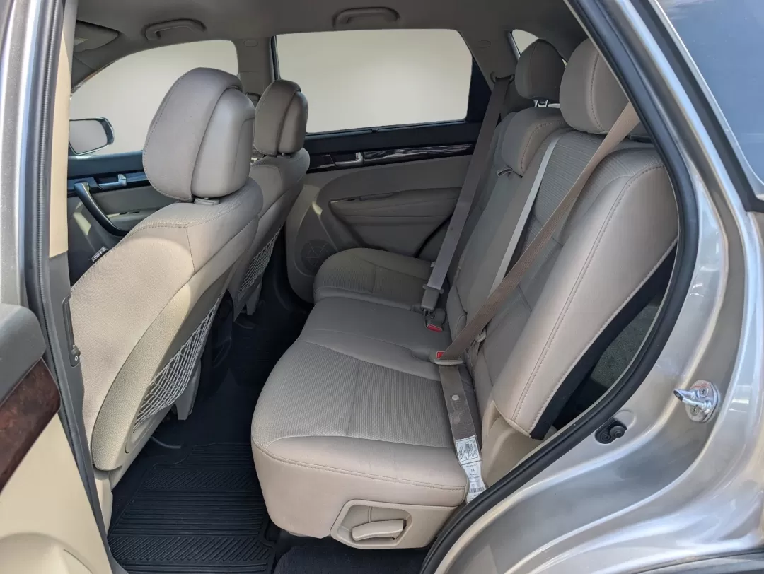 2014 /Beige Kia Sorento LX (5XYKT4A69EG) with an Other engine, located at 7000 Northlake Connector, Columbus, GA, 31904, (706) 987-8085, 32.524975, -84.978134 - ### Experience Versatility with the 2014 Kia Sorento LX Perfect for Your Family Adventures!<br /> <br /> Looking for a reliable and spacious SUV that can keep up with your family's active lifestyle? Look no further than this stunning 2014 Kia Sorento LX, available now at Gils Auto - Phenix City #2. - Photo#9