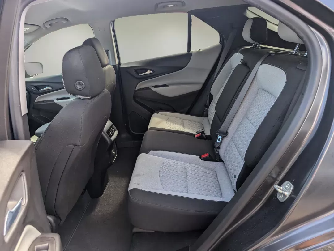 2022 /Medium Ash Gray Chevrolet Equinox LS (2GNAXHEV8N6) with an Turbocharged Gas I4 1.5L/92 engine, 6-Speed Automatic transmission, located at 3959 U.S. 80 W, Phenix City, AL, 36870, (334) 297-4885, 32.469296, -85.135185 - 2022 Chevrolet Equinox LS - Photo#10