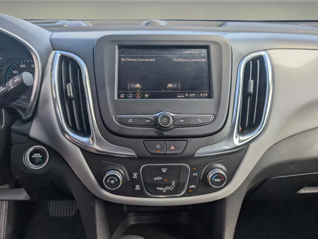 2022 /Medium Ash Gray Chevrolet Equinox LS (2GNAXHEV8N6) with an Turbocharged Gas I4 1.5L/92 engine, 6-Speed Automatic transmission, located at 3959 U.S. 80 W, Phenix City, AL, 36870, (334) 297-4885, 32.469296, -85.135185 - 2022 Chevrolet Equinox LS - Photo#13