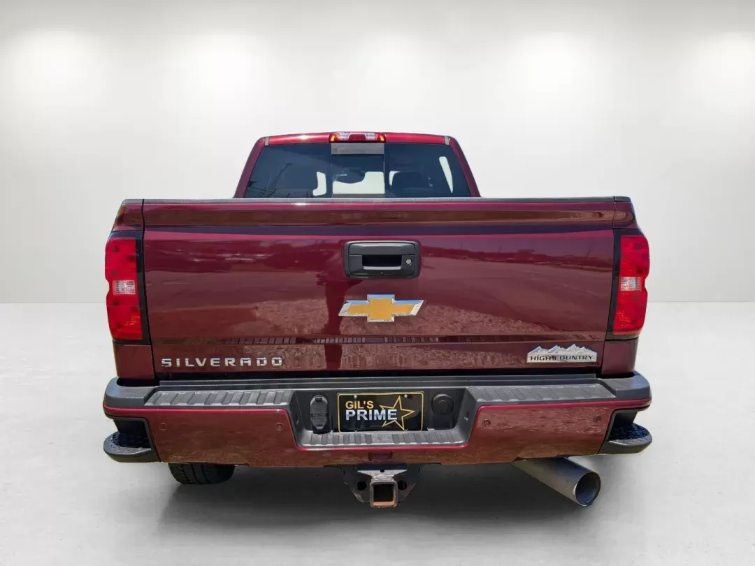 2017 /Saddle Chevrolet Silverado 2500HD High Country (1GC1KXEY2HF) with an Turbocharged Diesel V8 6.6L/403 engine, 6-Speed Automatic transmission, located at 3959 U.S. 80 W, Phenix City, AL, 36870, (334) 297-4885, 32.469296, -85.135185 - 2017 Chevrolet Silverado 2500HD High Country - Photo#6