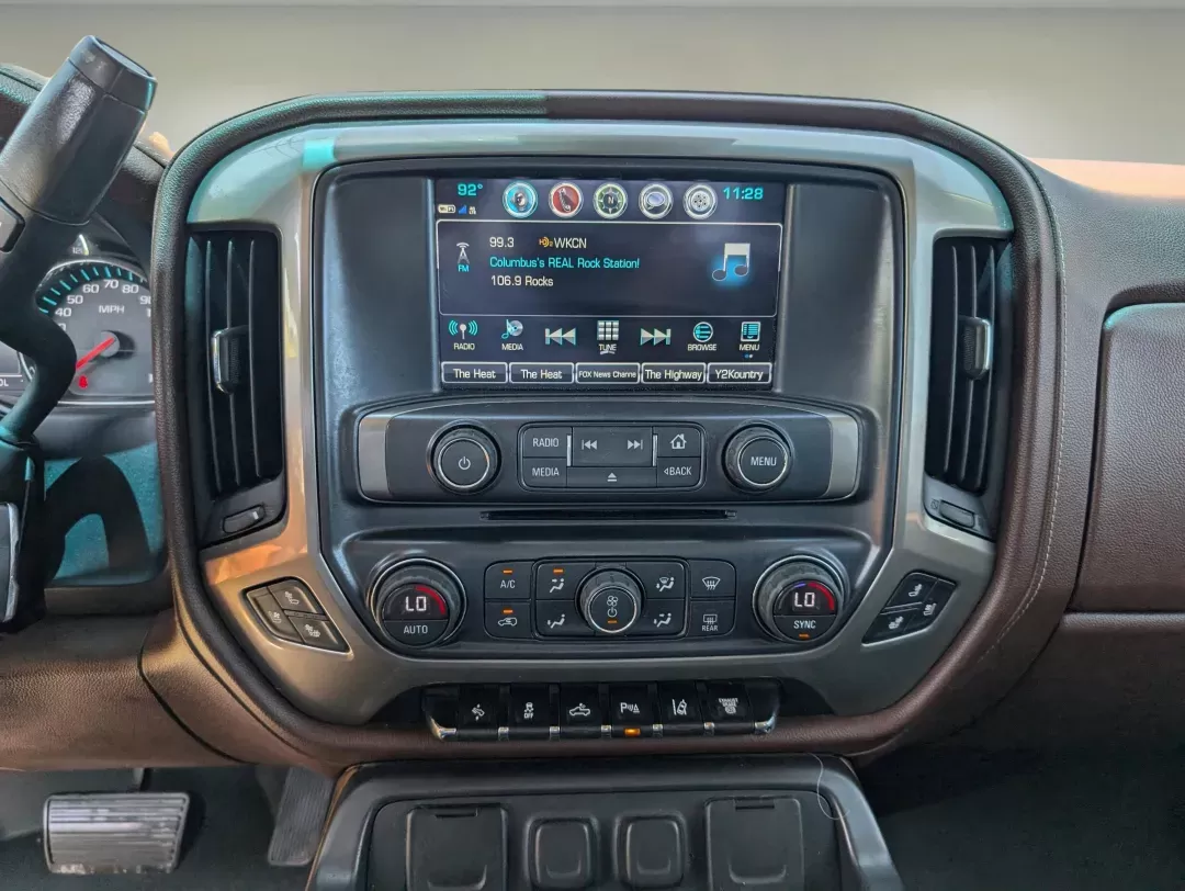 2017 /Saddle Chevrolet Silverado 2500HD High Country (1GC1KXEY2HF) with an Turbocharged Diesel V8 6.6L/403 engine, 6-Speed Automatic transmission, located at 3959 U.S. 80 W, Phenix City, AL, 36870, (334) 297-4885, 32.469296, -85.135185 - 2017 Chevrolet Silverado 2500HD High Country - Photo#14