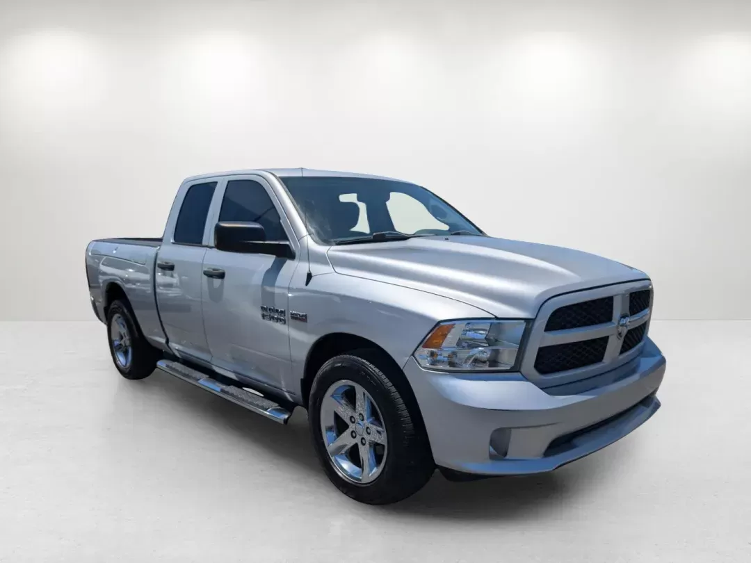 2015 /Diesel Gray/Black Ram 1500 Express (1C6RR6FT2FS) with an Regular Unleaded V-8 5.7 L/345 engine, 8-Speed Automatic w/OD transmission, located at 3959 U.S. 80 W, Phenix City, AL, 36870, (334) 297-4885, 32.469296, -85.135185 - 2015 Ram 1500 Express - Photo#3