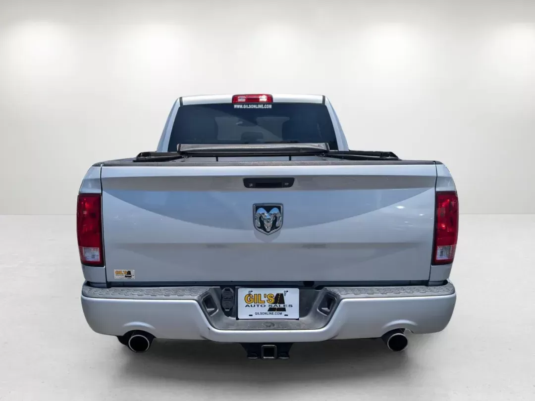 2015 /Diesel Gray/Black Ram 1500 Express (1C6RR6FT2FS) with an Regular Unleaded V-8 5.7 L/345 engine, 8-Speed Automatic w/OD transmission, located at 3959 U.S. 80 W, Phenix City, AL, 36870, (334) 297-4885, 32.469296, -85.135185 - 2015 Ram 1500 Express - Photo#6