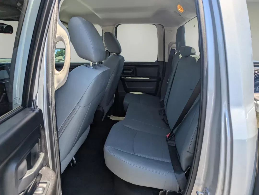 2015 /Diesel Gray/Black Ram 1500 Express (1C6RR6FT2FS) with an Regular Unleaded V-8 5.7 L/345 engine, 8-Speed Automatic w/OD transmission, located at 3959 U.S. 80 W, Phenix City, AL, 36870, (334) 297-4885, 32.469296, -85.135185 - 2015 Ram 1500 Express - Photo#11