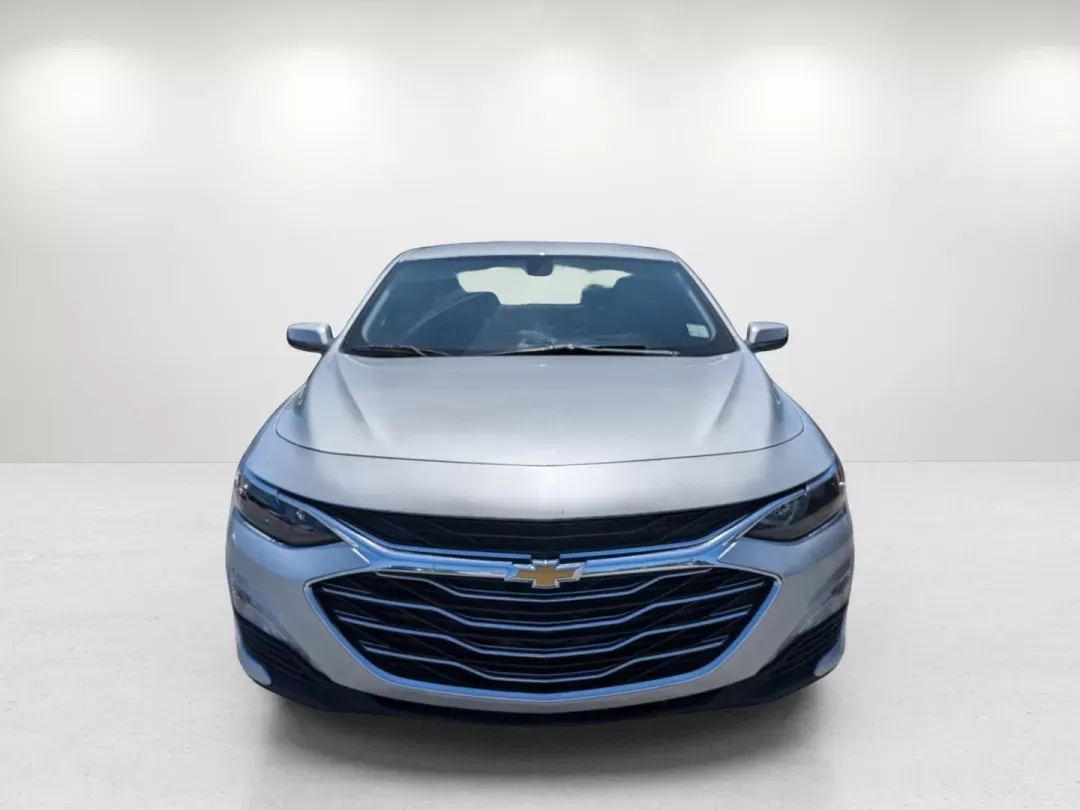2020 /Jet Black Chevrolet Malibu LT (1G1ZD5ST5LF) with an Turbocharged Gas I4 1.5L/91 engine, 1-Speed Automatic transmission, located at 3959 U.S. 80 W, Phenix City, AL, 36870, (334) 297-4885, 32.469296, -85.135185 - 2020 Chevrolet Malibu LT - Photo#2