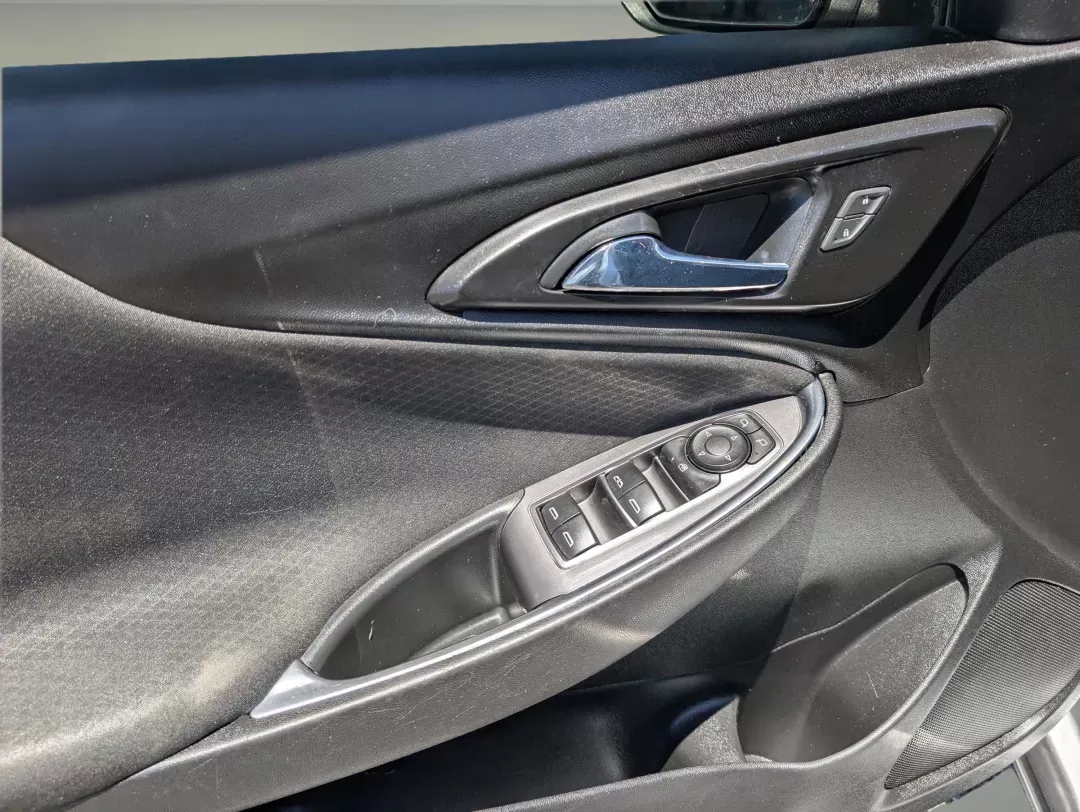 2020 /Jet Black Chevrolet Malibu LT (1G1ZD5ST5LF) with an Turbocharged Gas I4 1.5L/91 engine, 1-Speed Automatic transmission, located at 3959 U.S. 80 W, Phenix City, AL, 36870, (334) 297-4885, 32.469296, -85.135185 - 2020 Chevrolet Malibu LT - Photo#9