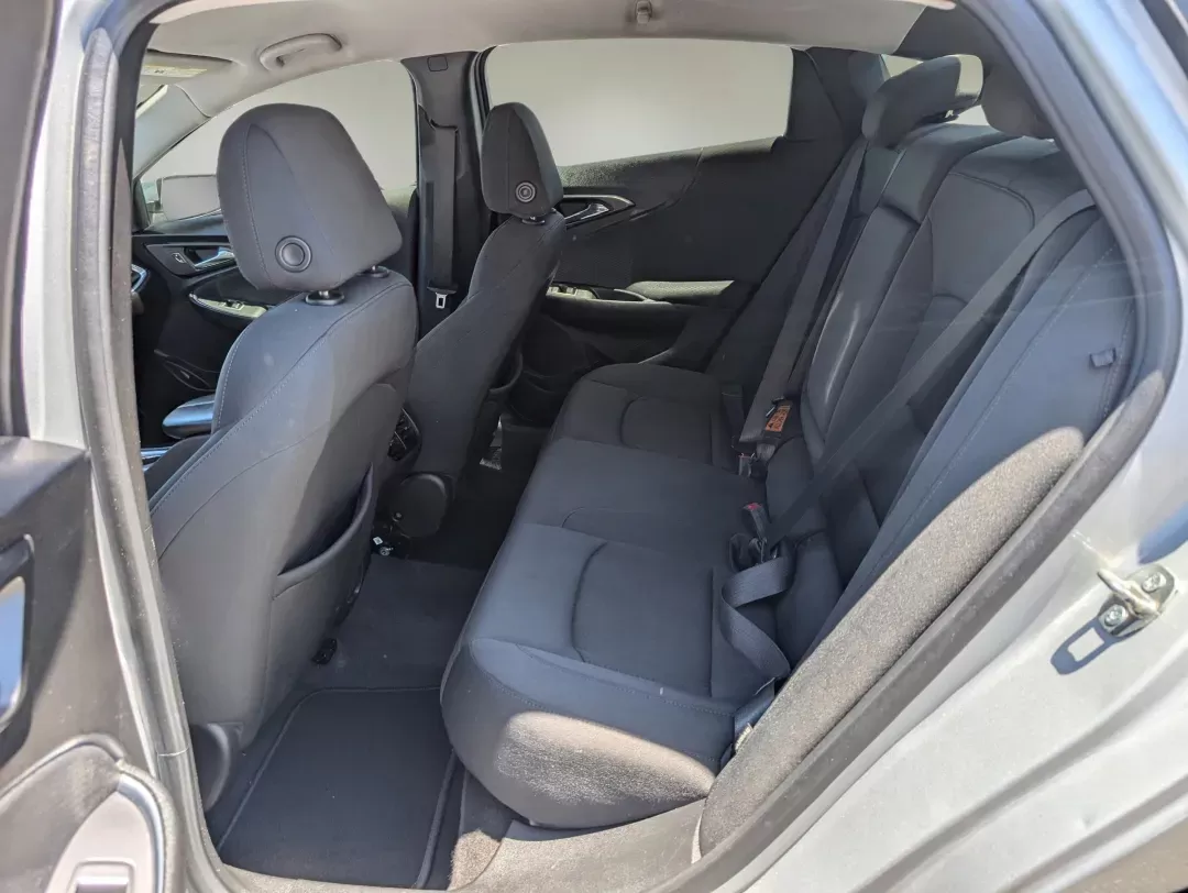 2020 /Jet Black Chevrolet Malibu LT (1G1ZD5ST5LF) with an Turbocharged Gas I4 1.5L/91 engine, 1-Speed Automatic transmission, located at 3959 U.S. 80 W, Phenix City, AL, 36870, (334) 297-4885, 32.469296, -85.135185 - 2020 Chevrolet Malibu LT - Photo#11