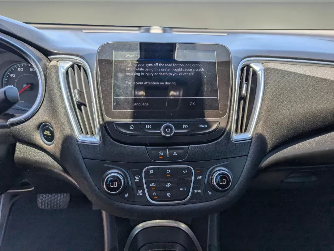2020 /Jet Black Chevrolet Malibu LT (1G1ZD5ST5LF) with an Turbocharged Gas I4 1.5L/91 engine, 1-Speed Automatic transmission, located at 3959 U.S. 80 W, Phenix City, AL, 36870, (334) 297-4885, 32.469296, -85.135185 - 2020 Chevrolet Malibu LT - Photo#15