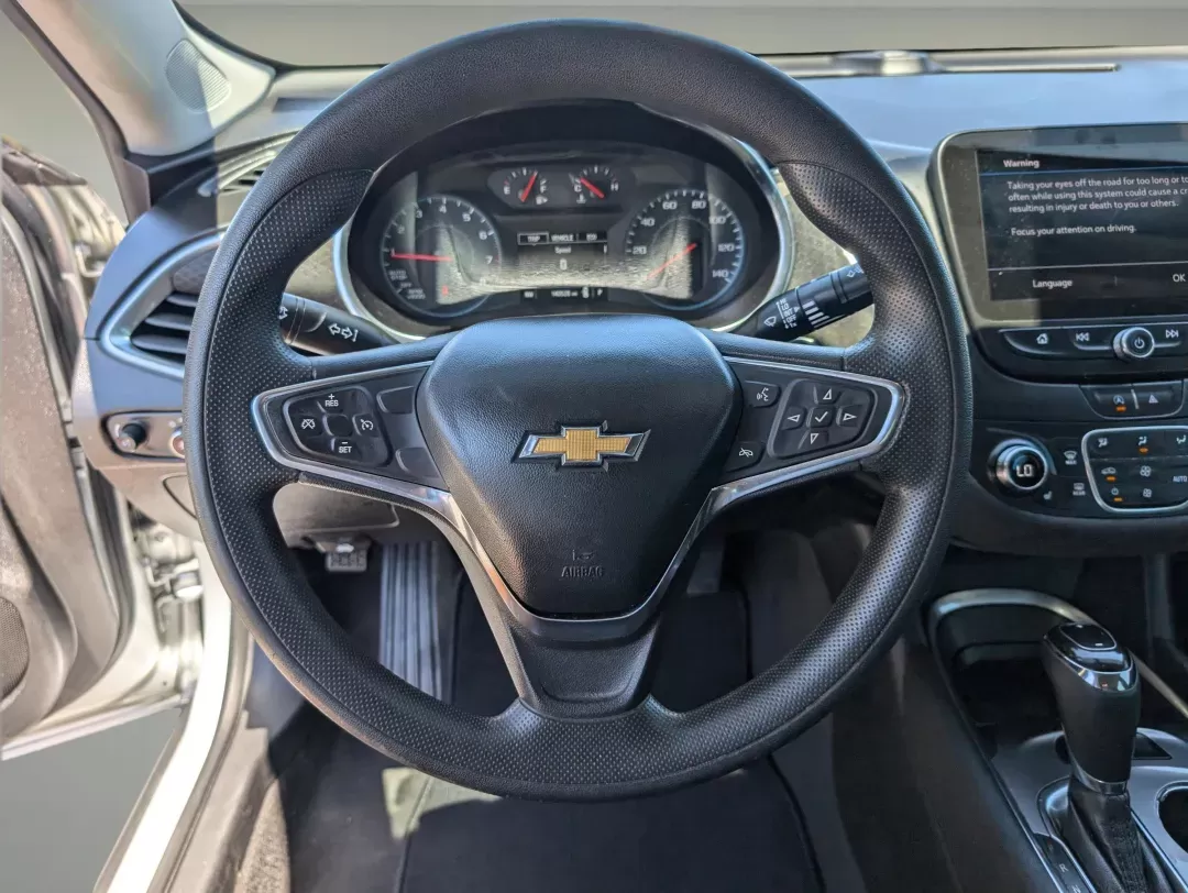 2020 /Jet Black Chevrolet Malibu LT (1G1ZD5ST5LF) with an Turbocharged Gas I4 1.5L/91 engine, 1-Speed Automatic transmission, located at 3959 U.S. 80 W, Phenix City, AL, 36870, (334) 297-4885, 32.469296, -85.135185 - 2020 Chevrolet Malibu LT - Photo#16