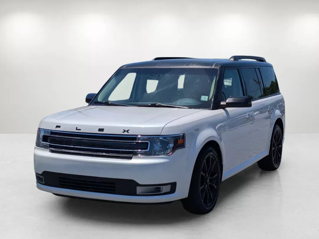 2019 Ford Flex SEL (2FMGK5C87KB) with an Regular Unleaded V-6 3.5 L/213 engine, 6-Speed Automatic w/OD transmission, located at 3959 U.S. 80 W, Phenix City, AL, 36870, (334) 297-4885, 32.469296, -85.135185 - 2019 Ford Flex SEL - Photo#1