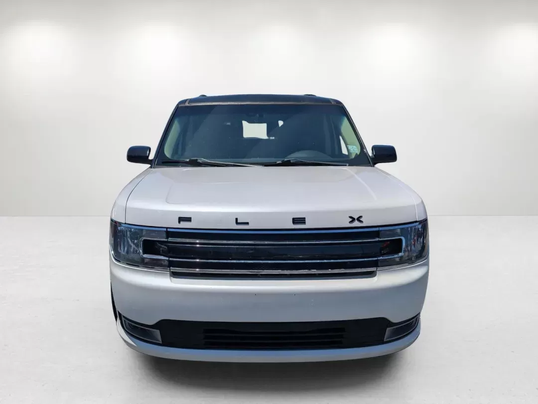 2019 Ford Flex SEL (2FMGK5C87KB) with an Regular Unleaded V-6 3.5 L/213 engine, 6-Speed Automatic w/OD transmission, located at 3959 U.S. 80 W, Phenix City, AL, 36870, (334) 297-4885, 32.469296, -85.135185 - 2019 Ford Flex SEL - Photo#2