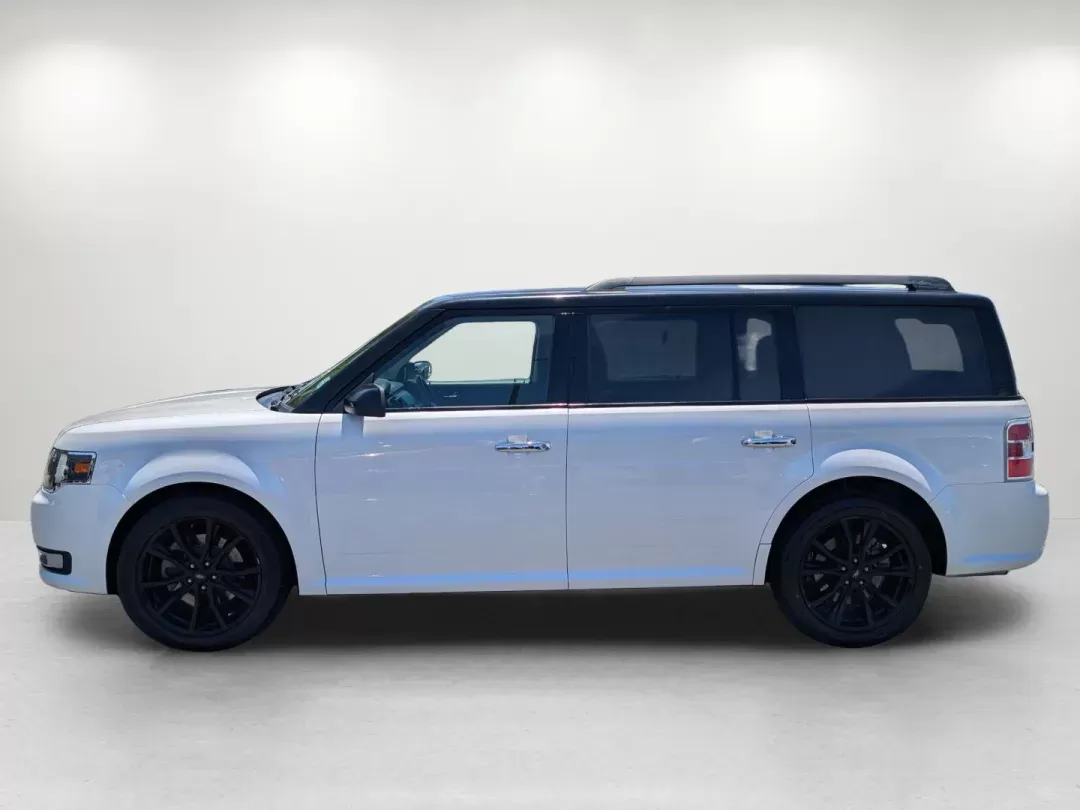 2019 Ford Flex SEL (2FMGK5C87KB) with an Regular Unleaded V-6 3.5 L/213 engine, 6-Speed Automatic w/OD transmission, located at 3959 U.S. 80 W, Phenix City, AL, 36870, (334) 297-4885, 32.469296, -85.135185 - 2019 Ford Flex SEL - Photo#8