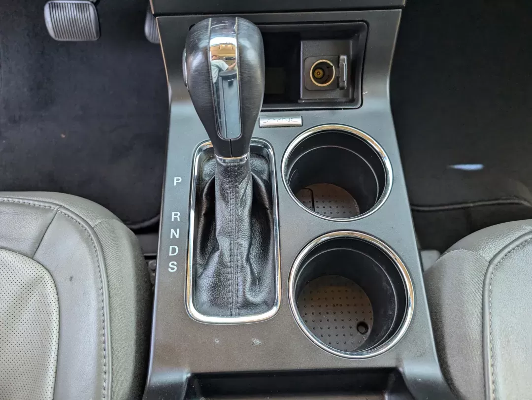 2019 Ford Flex SEL (2FMGK5C87KB) with an Regular Unleaded V-6 3.5 L/213 engine, 6-Speed Automatic w/OD transmission, located at 3959 U.S. 80 W, Phenix City, AL, 36870, (334) 297-4885, 32.469296, -85.135185 - 2019 Ford Flex SEL - Photo#14