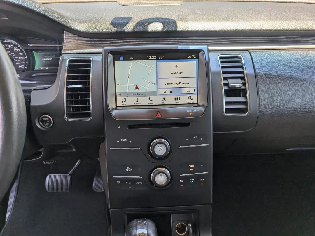 2019 Ford Flex SEL (2FMGK5C87KB) with an Regular Unleaded V-6 3.5 L/213 engine, 6-Speed Automatic w/OD transmission, located at 3959 U.S. 80 W, Phenix City, AL, 36870, (334) 297-4885, 32.469296, -85.135185 - 2019 Ford Flex SEL - Photo#15