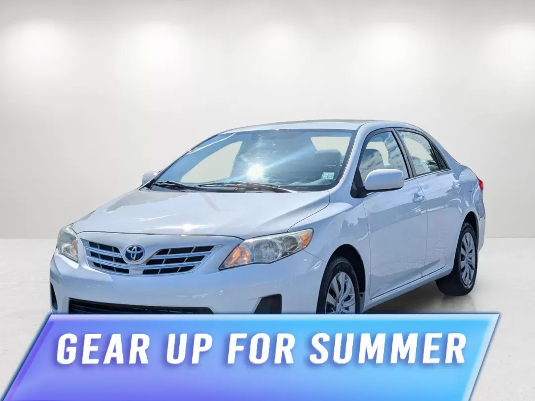 2013 Toyota Corolla LE Special Edition (2T1BU4EE2DC) with an Gas I4 1.8L/110 engine, 4-Speed Automatic transmission, located at 3959 U.S. 80 W, Phenix City, AL, 36870, (334) 297-4885, 32.469296, -85.135185 - 2013 Toyota Corolla LE Special Edition - Photo#0