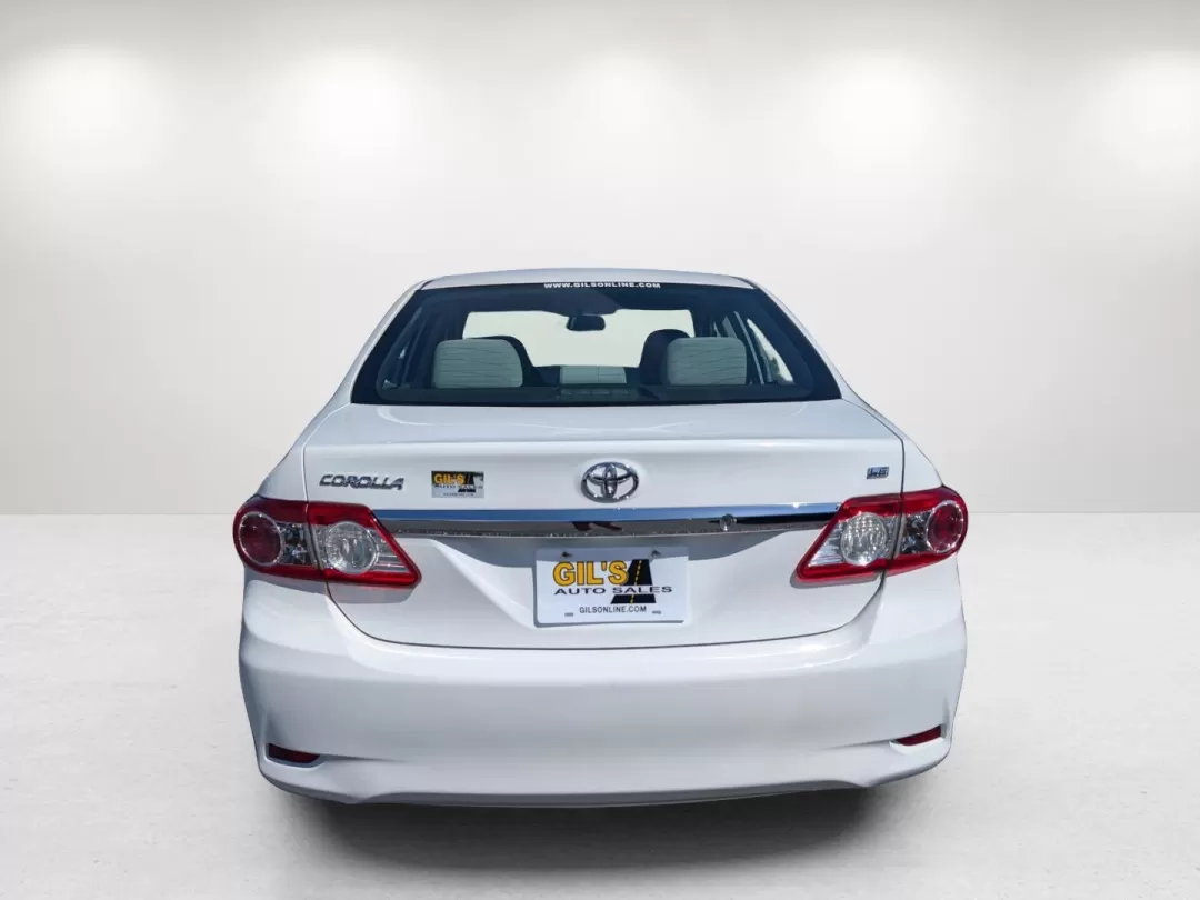 2013 Toyota Corolla LE Special Edition (2T1BU4EE2DC) with an Other engine, located at 7000 Northlake Connector, Columbus, GA, 31904, (706) 987-8085, 32.524975, -84.978134 - ### Experience Unmatched Versatility with the 2013 Toyota Corolla LE Special Edition<br /> <br /> Are you looking for a reliable sedan that seamlessly fits into your busy lifestyle? Whether you're commuting to work, running errands, or planning family outings, the 2013 Toyota Corolla LE Special Edit - Photo#5