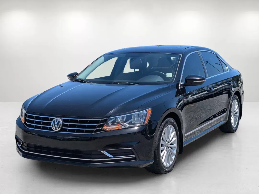 2016 Volkswagen Passat (1VWBT7A37GC) with an Intercooled Turbo Regular Unleaded I-4 1.8 L/110 engine, 6-Speed Automatic w/OD transmission, located at 3959 U.S. 80 W, Phenix City, AL, 36870, (334) 297-4885, 32.469296, -85.135185 - 2016 Volkswagen Passat - Photo#1
