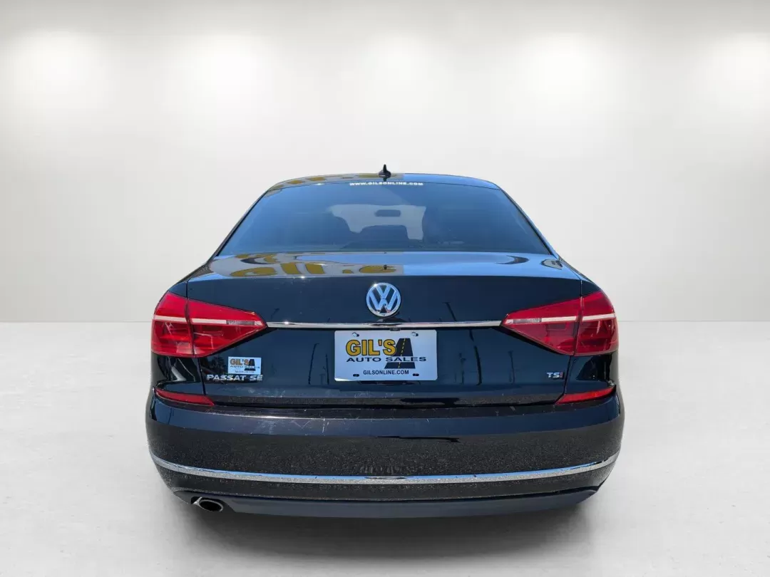 2016 Volkswagen Passat (1VWBT7A37GC) with an Intercooled Turbo Regular Unleaded I-4 1.8 L/110 engine, 6-Speed Automatic w/OD transmission, located at 3959 U.S. 80 W, Phenix City, AL, 36870, (334) 297-4885, 32.469296, -85.135185 - 2016 Volkswagen Passat - Photo#6