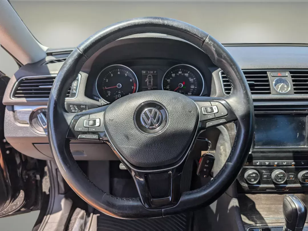 2016 Volkswagen Passat (1VWBT7A37GC) with an Intercooled Turbo Regular Unleaded I-4 1.8 L/110 engine, 6-Speed Automatic w/OD transmission, located at 3959 U.S. 80 W, Phenix City, AL, 36870, (334) 297-4885, 32.469296, -85.135185 - 2016 Volkswagen Passat - Photo#16