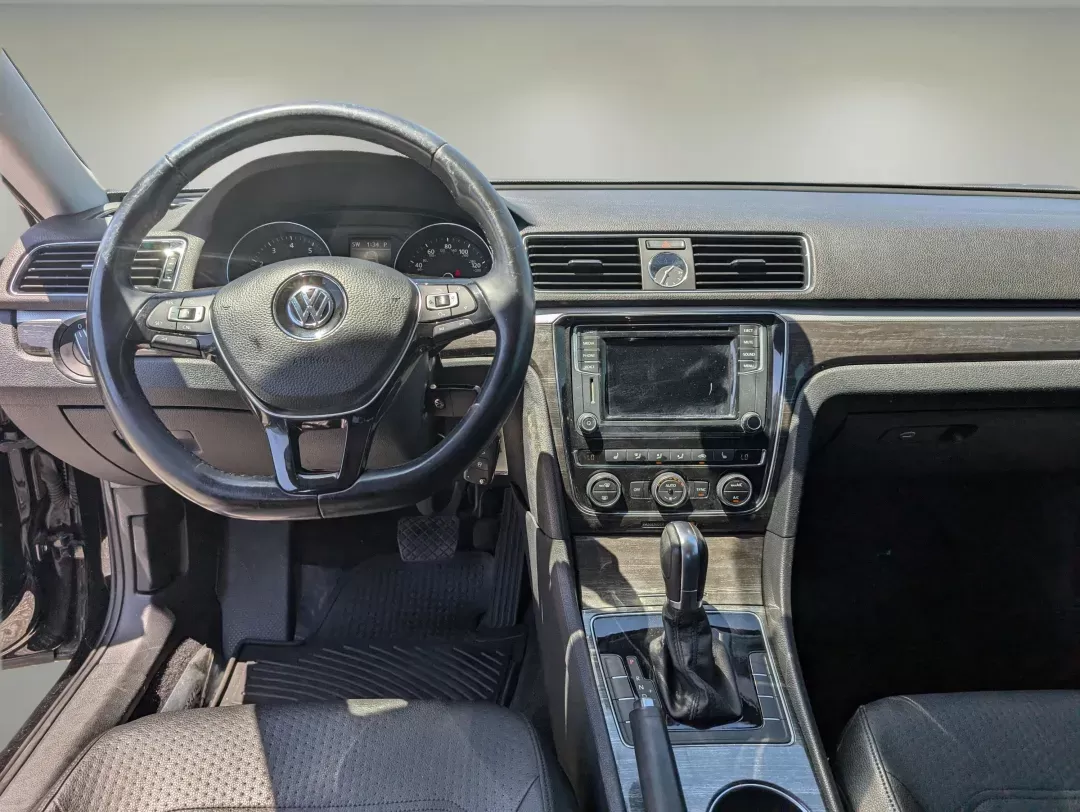 2016 Volkswagen Passat (1VWBT7A37GC) with an Intercooled Turbo Regular Unleaded I-4 1.8 L/110 engine, 6-Speed Automatic w/OD transmission, located at 5115 14th Ave., Columbus, GA, 31904, (706) 323-0345, 32.511494, -84.971046 - 2016 Volkswagen Passat - Photo#11
