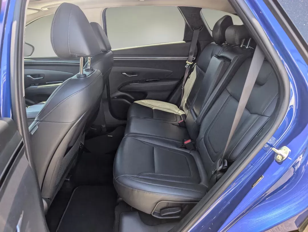 2023 /Black Hyundai Tucson Limited (5NMJECAE3PH) with an Regular Unleaded I-4 2.5 L/152 engine, 8-Speed Automatic w/OD transmission, located at 3959 U.S. 80 W, Phenix City, AL, 36870, (334) 297-4885, 32.469296, -85.135185 - 2023 Hyundai Tucson Limited - Photo#11
